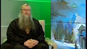 Куда девать прошлогоднюю Крещенскую воду ?