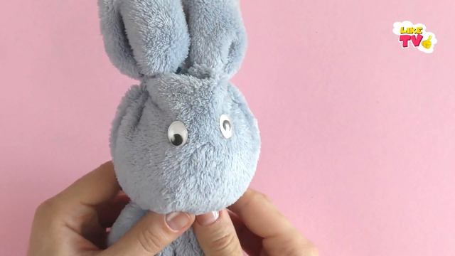 ПОДЕЛКИ НА ПАСХУ своими руками. ПАСХАЛЬНЫЙ КРОЛИК ИЗ ПОЛОТЕНЦА. ПАСХАЛЬНЫЕ ПОДЕЛКИ - ЗАЙКА, ЗАЙЧИК смотреть онлайн