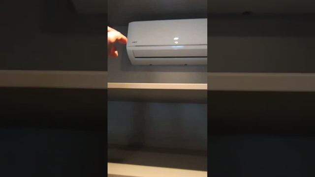 Монтаж кондиционера в гардеробной комнате. #главент #монтажкондиционера