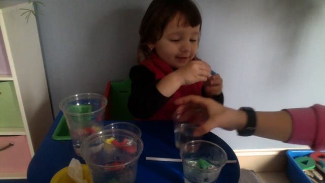 Unboxing toys. Foam animals. Открываем игрушки. Сюрприз. Как выращивать игрушки из поролона смотреть онлайн