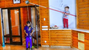 Это Уже не СМЕШНО . Давид НАДОЕЛ своими ПРИКОЛАМИ.mp4