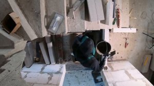 Стена из газоблока в два этажа. Ювелирный демонтаж. Киев. [4К]