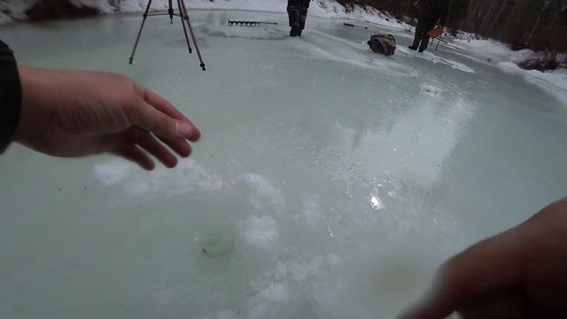 ХАРИУС , РЫБАЛКА на таёжной РЕКЕ Апрель , Братский район.