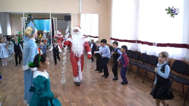 Новогодние представление для начальной школы