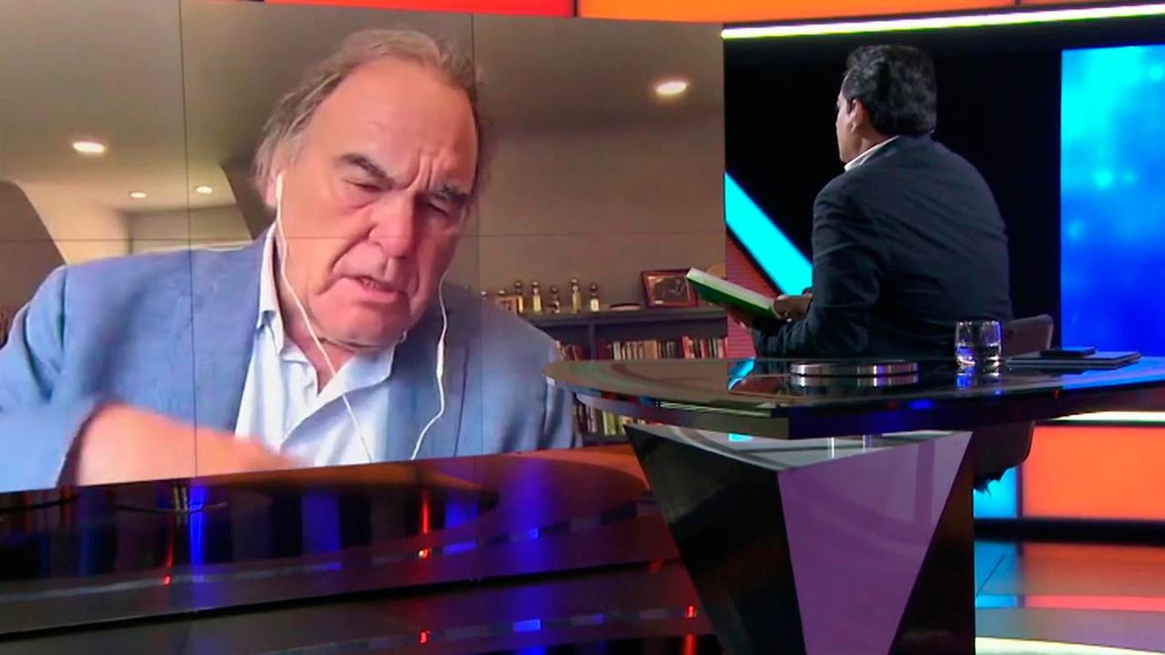 Оливер Стоун рассказал, что на самом деле происходит на Украине