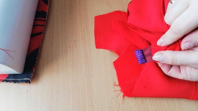 Шью сама платье с рельефными швами и притачной кокеткой. Как сшить платье приталенного силуэта.