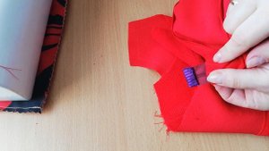 Шью сама платье с рельефными швами и притачной кокеткой. Как сшить платье приталенного силуэта.