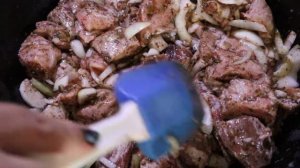 НЕЖНЯТИНА-СВИНИНА в казане.ОЧЕНЬ МЯГКОЕ ТОМЛЁНОЕ мясо.Как приготовить мягкое мясо?#Мясо#Обед #Рецеп