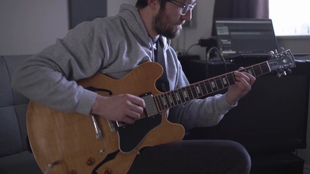 Jazzy Line 6 Catalyst tones with a Gibson ES335 смотреть онлайн