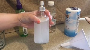 How to Make a DIY Sea Salt Spray| Sea Salt Hairspray - Laura Garza