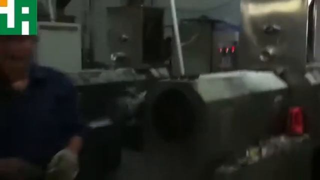 экструдер производства пыхтел пищи/ Жареные пшеничные чипсы смотреть онлайн