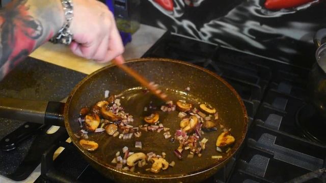 Паста с индейкой и грибами в сливочном соусе | Быстрый ужин за 10 минут смотреть онлайн