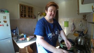 Мужчин нужно УВАЖАТЬ, а не СЮСЮКАТЬ! Мукбанг завтрак и ГОРЫ ЕДЫ