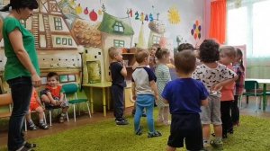 Отмечаем день рождения в детском саду яслях "Маленькая страна" в Одинцово.