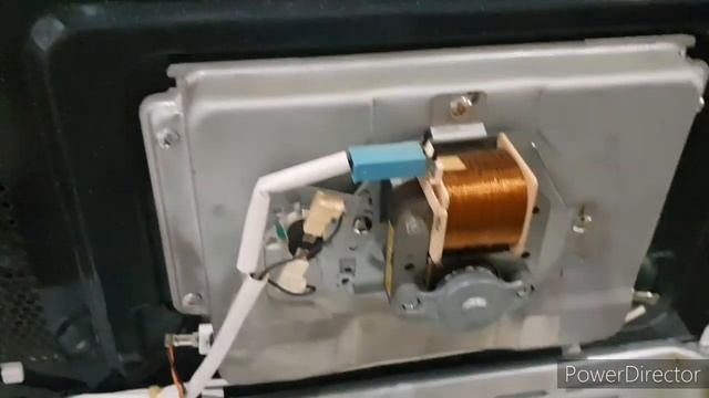 Wilson Ford et la Bédat -J 37 смотреть онлайн