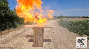 Samsung Galaxy S20+ vs Huawei Mate 30 Pro Slow Mo