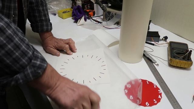 Простые часы своими руками смотреть онлайн