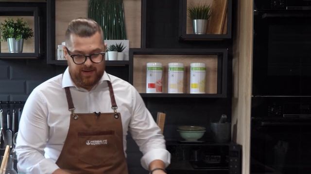 Рецепт ванильного мороженого от Herbalife Nutrition и Максима Лызо