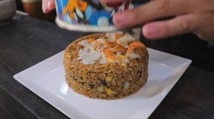 Жаренный с рисом лобстер под умопомрачительным соусом