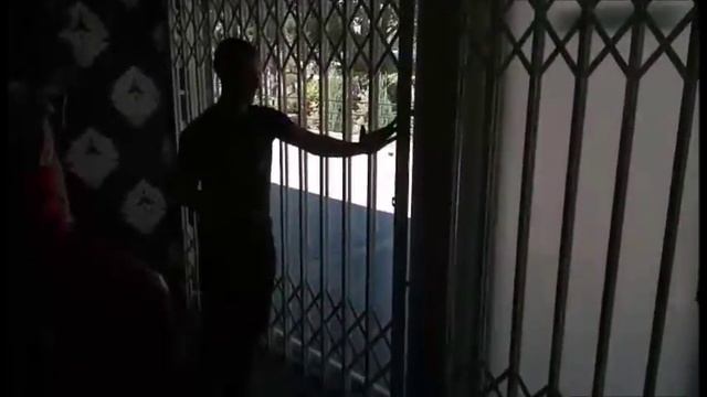 Раздвижные решетки для магазинов и офисов смотреть онлайн