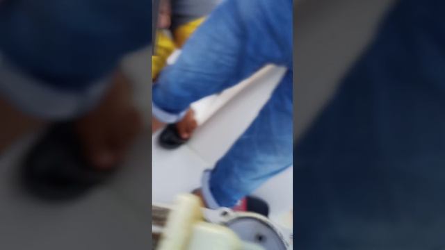 محرك اوت بورد سوزوكي قدرة ١١٥ حصان مشكلة في طلمبة البنزين Suzuki outboard fuel pump problem смотреть онлайн