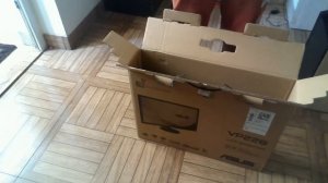 ASUS VP228H Unboxing