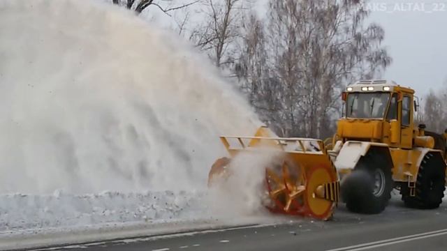 Очистка дороги от снега смотреть онлайн