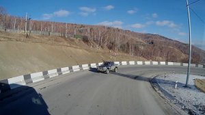 Байкал. Спуск и поселок Култук.