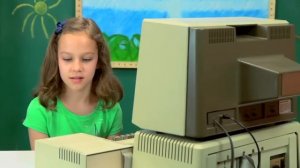 Kids React to Old Computers (Bonus #104)