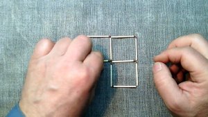 Нужно убрать одну спичку и сместить остальные спички так, чтоб получился один квадрат и два ромба