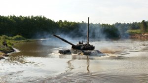 Преодоление водной преграды на танках Т-72Б