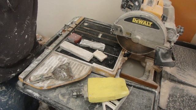 Why won't it cut my tile? How to fix diamond saw blade. Tile Blade Sharpening смотреть онлайн