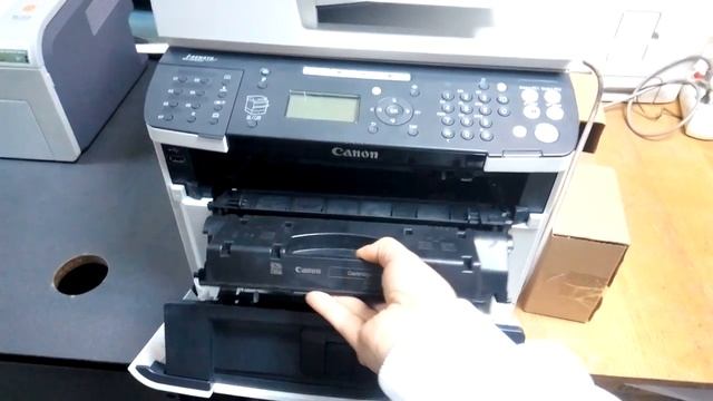 Как достать или вставить картридж Canon MF 5940 смотреть онлайн