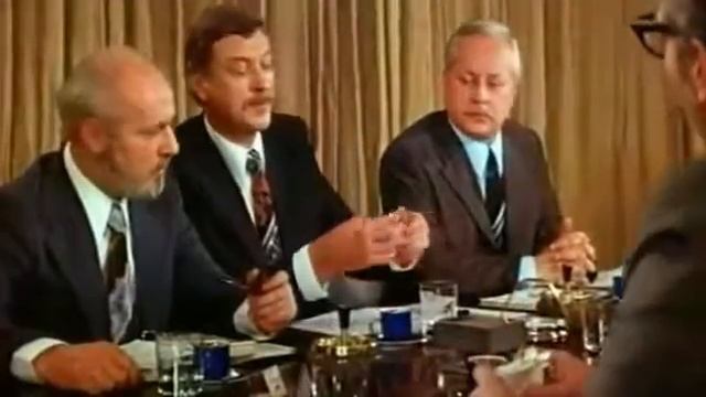 Переговоры (Советский насос). Часть 1.mp4 смотреть онлайн