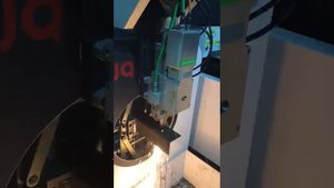 Лазерная резка угла (уголок) JQ Laser 1530C 1.5кВт совмещенный лазерный станок с труборезом