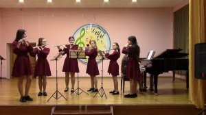 Глинка "Испанская песня". Ансамбль флейт(Ирина, Оля, Лена, Катя, Алёна, Сабрина), конц Петрова Т. А
