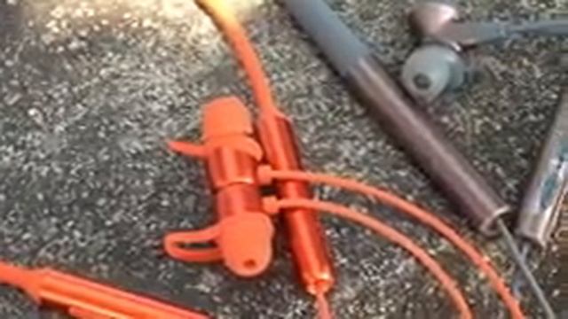 Realme Buds Wireless VS Noise Tune Flex | Best One Under 2000? смотреть онлайн