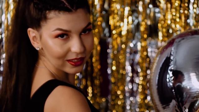 Backstage со съёмки мастеров студии плетения кос и дред Afro Spb смотреть онлайн