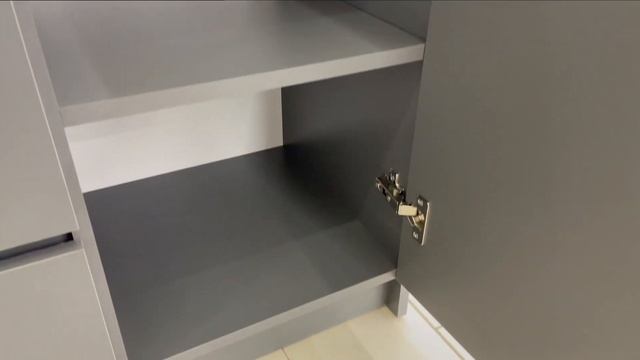 228541 МОРИ графит; Комод.