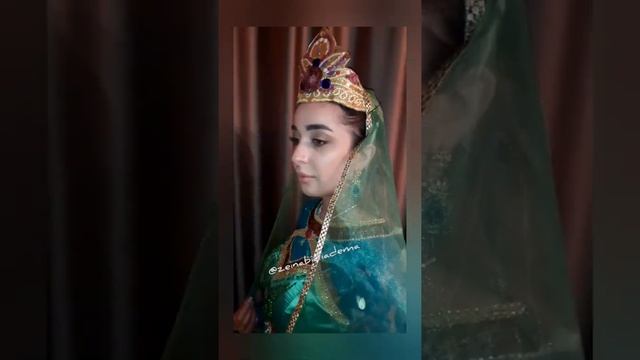 Красивые женские образы в эксклюзивных национальных костюмах от "ZEINABI Творческая мастерская".