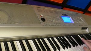 Yamaha DGX-300: Performance grade sounds with home keyboard fun stuff