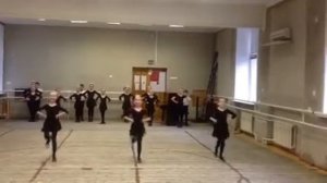 Экзамен по народному танцу . 2 класс