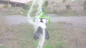 She-Hulk Stop Bad Guy - Green Fat