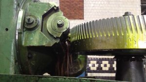 Изготовление шестерни, косозубых колес и зубчатых реек, производство шестерен