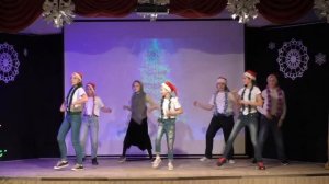 Ёлки - зелёные иголки