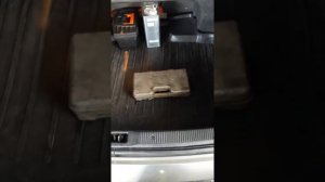 Освищение в багажнике ниссан альмера н16