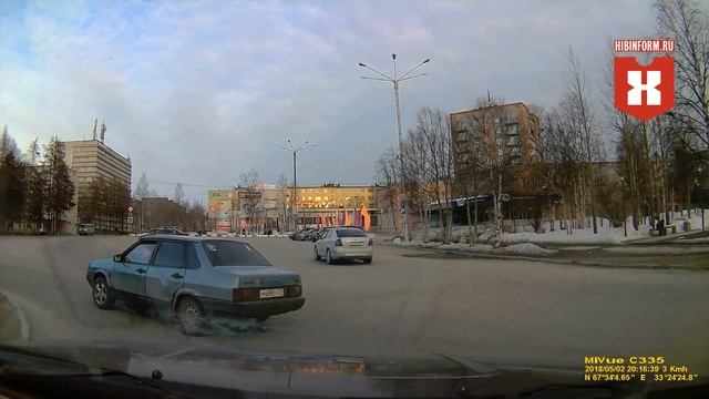 Не пропустил на кольце смотреть онлайн