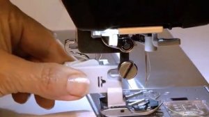 Janome MC 12000 | Система AcuFeed верхний транспортер