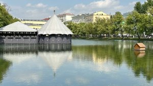 Чистопрудный бульвар в Москве. Прогулка по бульвару с прудом и вокруг него