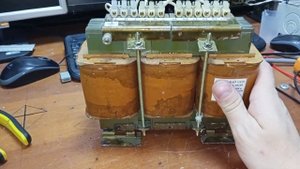 Трехфазный трансформатор для лабораторного блока питания